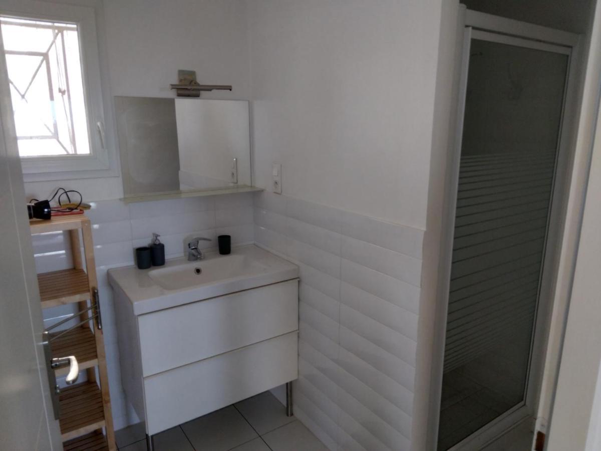 Appartement F3 en bordure de l étang de thau Marseillan  Exterior foto