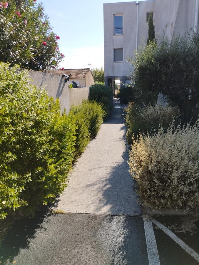 Appartement F3 en bordure de l étang de thau Marseillan  Exterior foto
